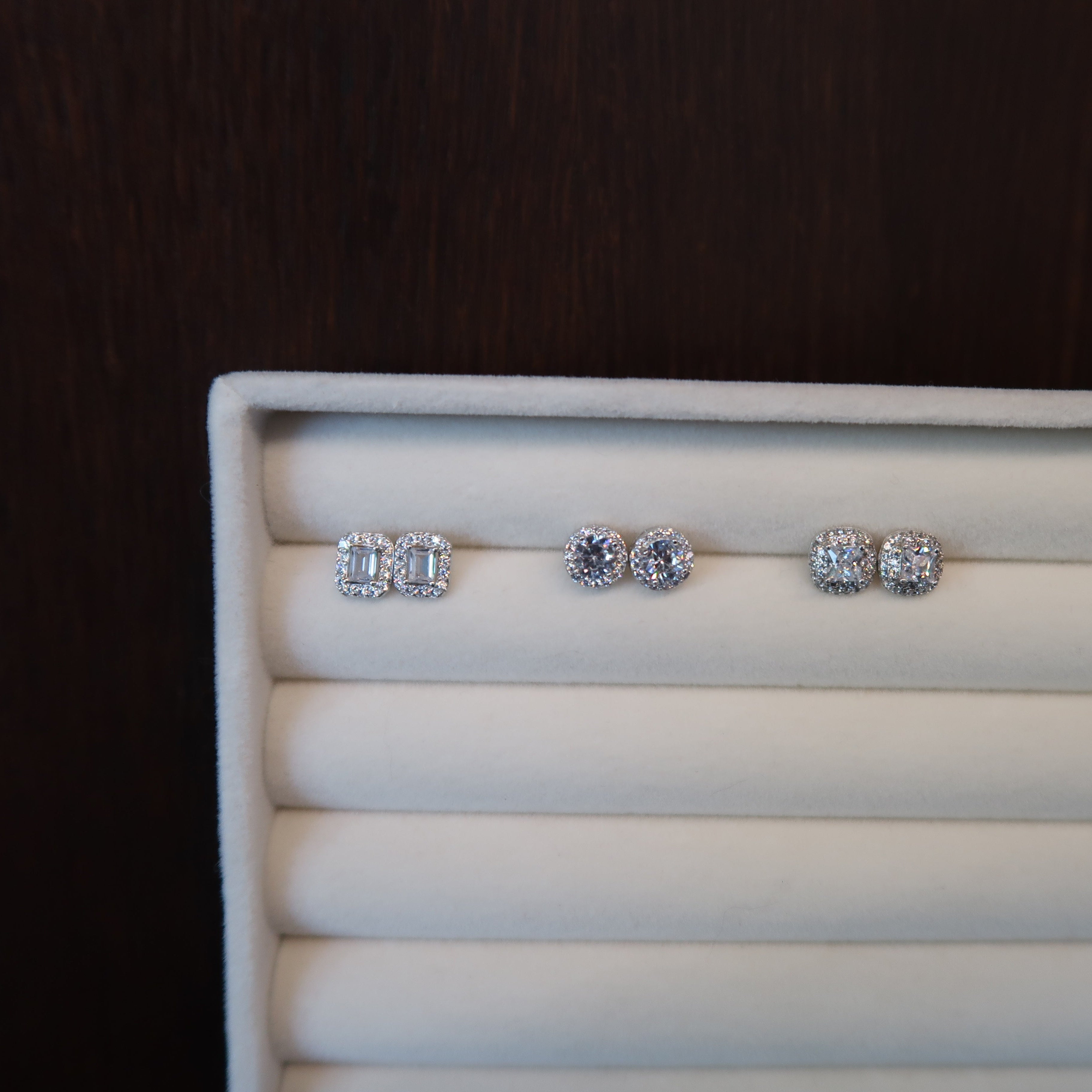 STELLA EARRINGS
