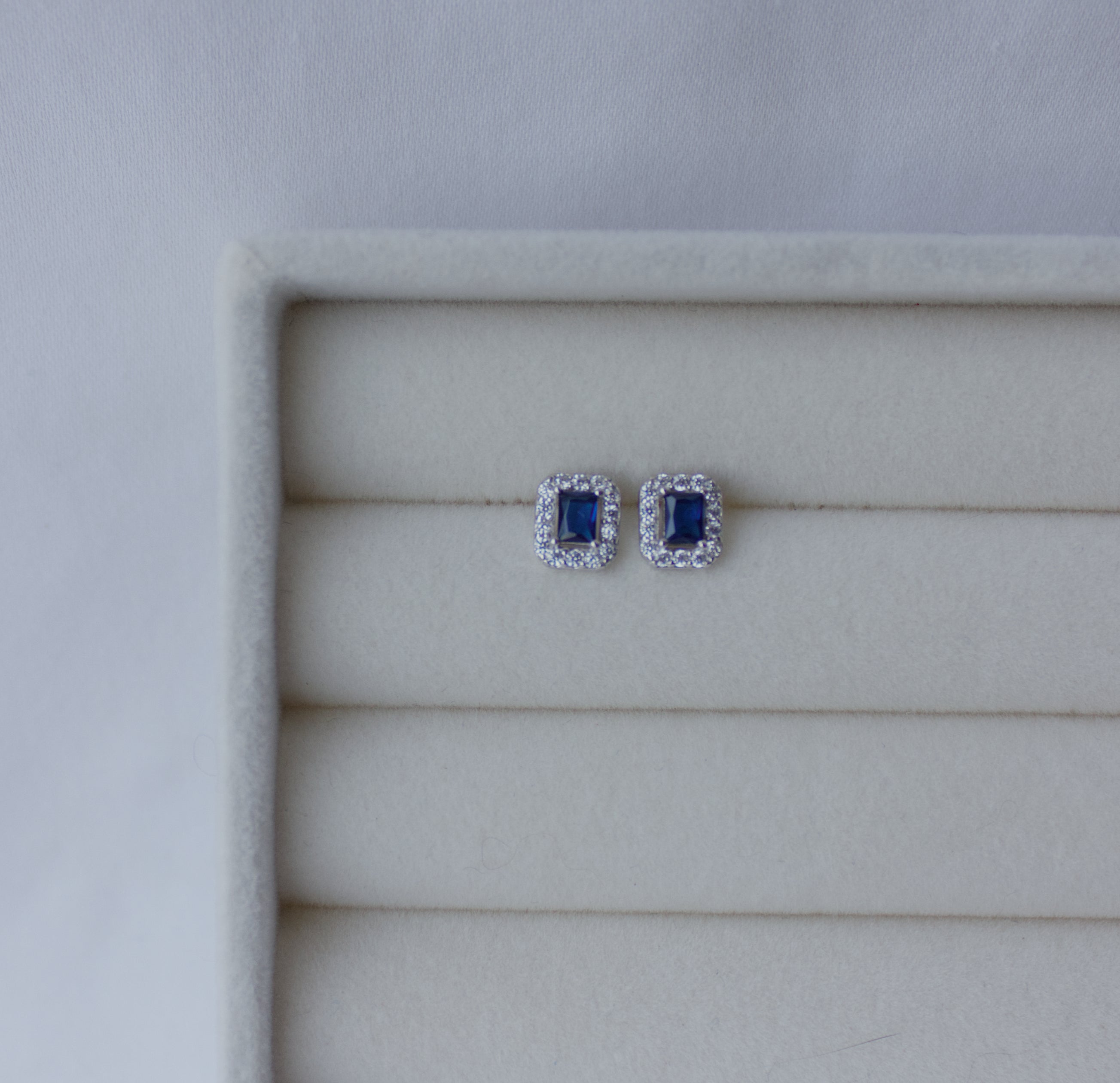 MARGOT EARRINGS
